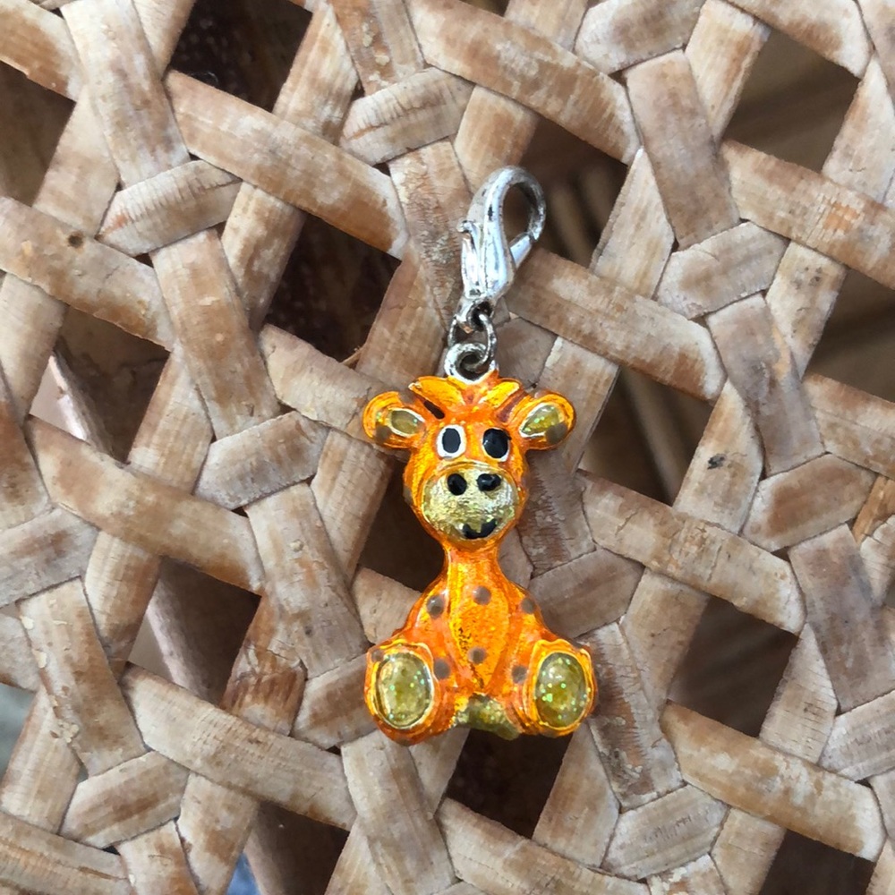 Vintage 90’s Giraffe charm 🦒